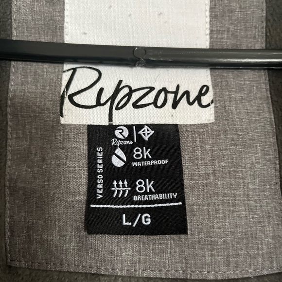 Ripzone winter coat - Picture 4 of 9